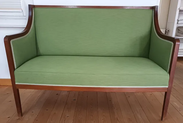 gediegen Sitzen